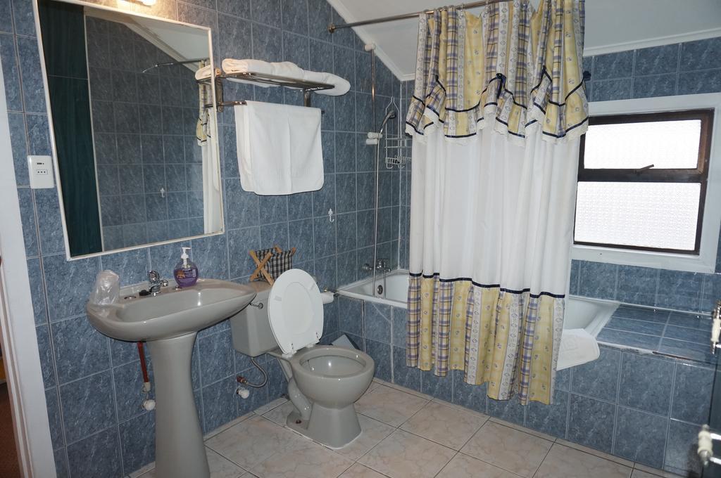 Hostal Ovejero Пунта-Аренас Екстер'єр фото